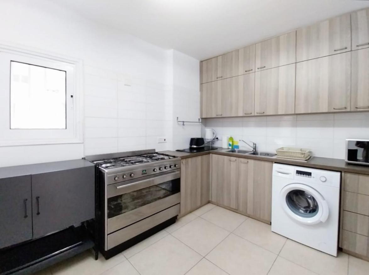 Sun Tower 101 Apartman Limassol
